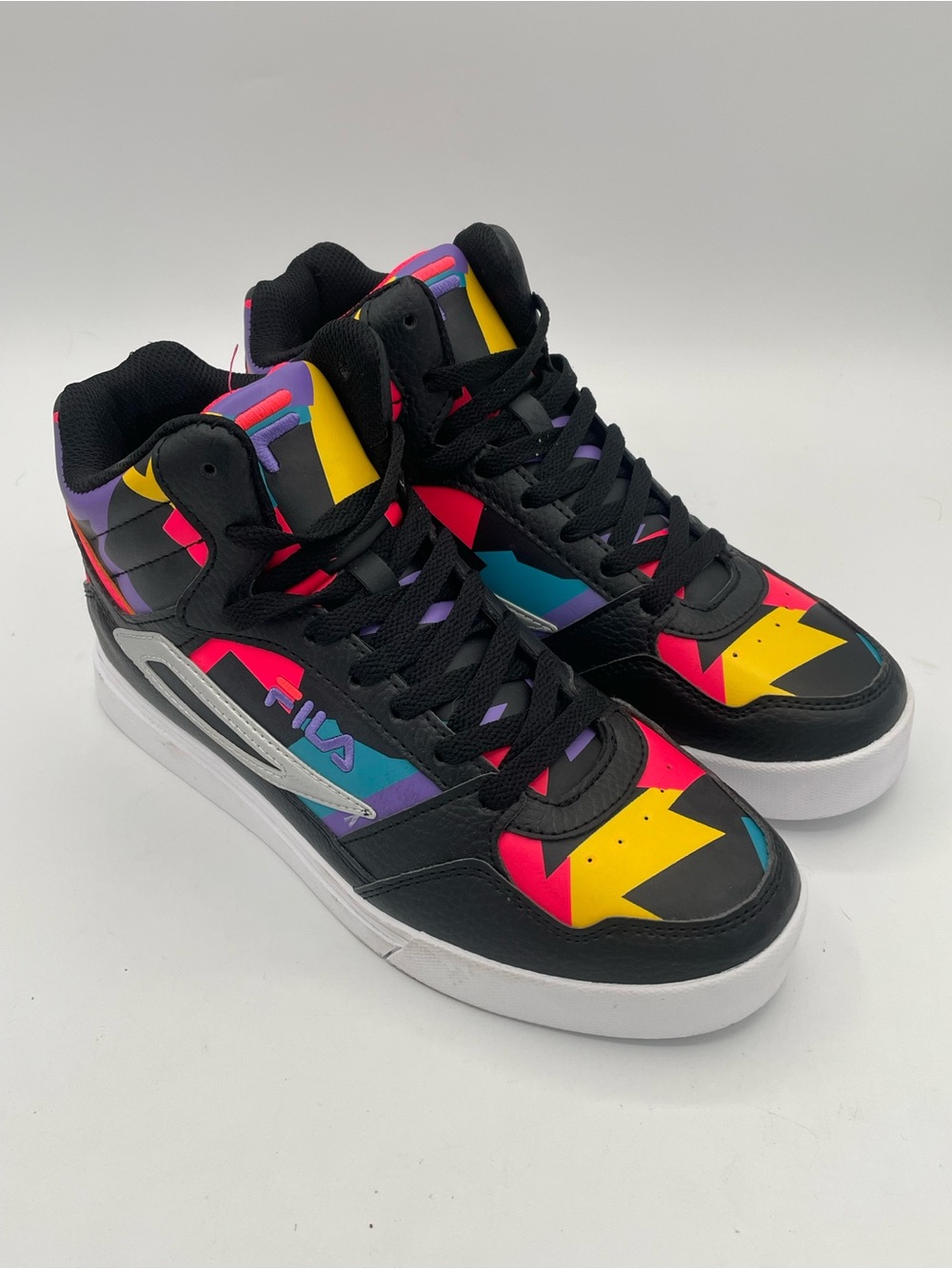 FILA Everge High Top Sneakers Women’s 8.5